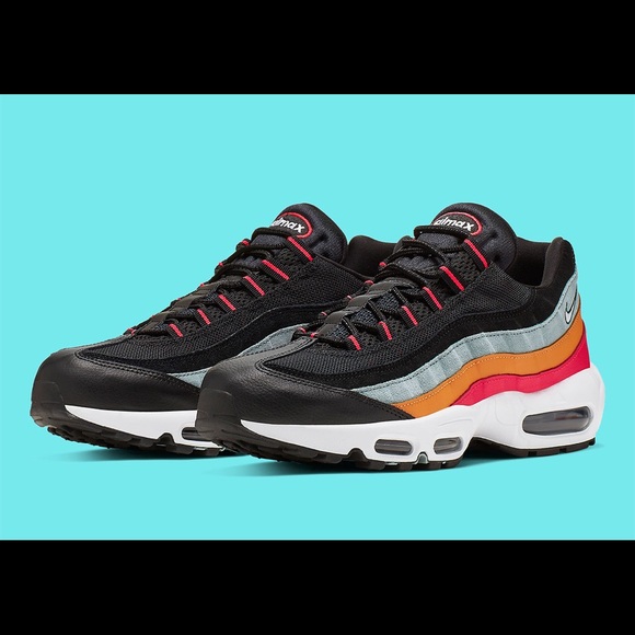 Nike Shoes - NIKE AIR MAX 95
